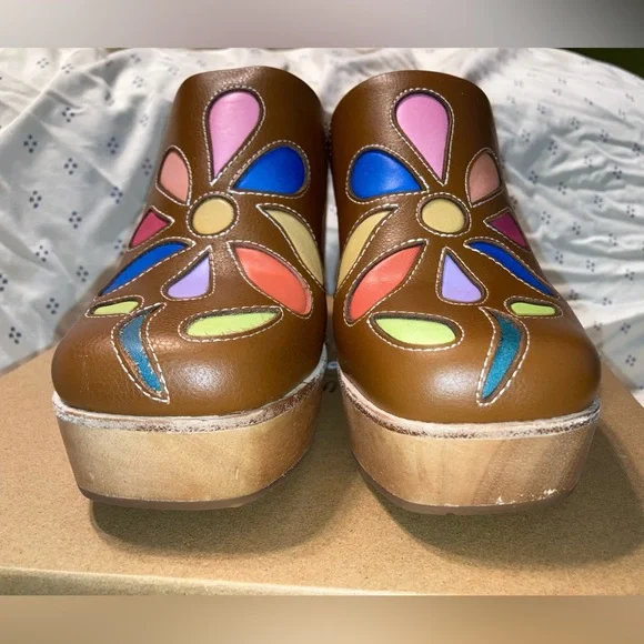 Charlotte Stone excellent condition Ciena clogs size 9 - Picture 2 of 6